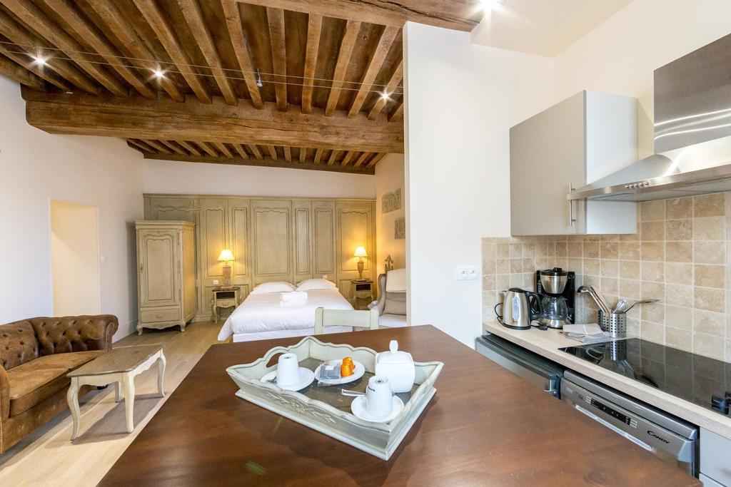 Bed and Breakfast Le Cara Seheiah 1D Beaune  Zewnętrze zdjęcie