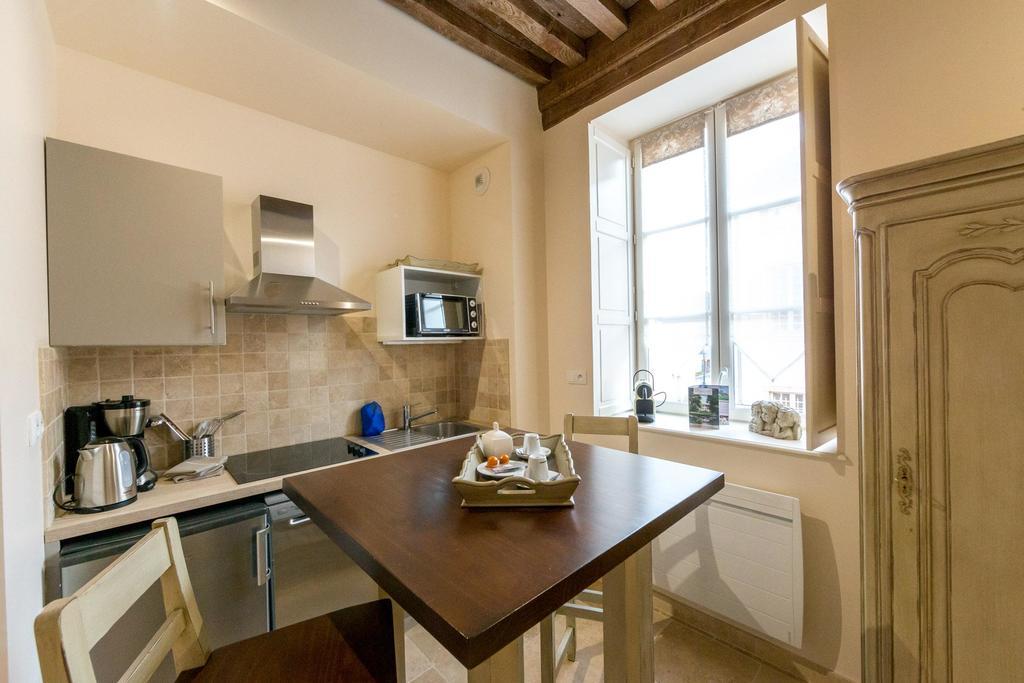 Bed and Breakfast Le Cara Seheiah 1D Beaune  Zewnętrze zdjęcie