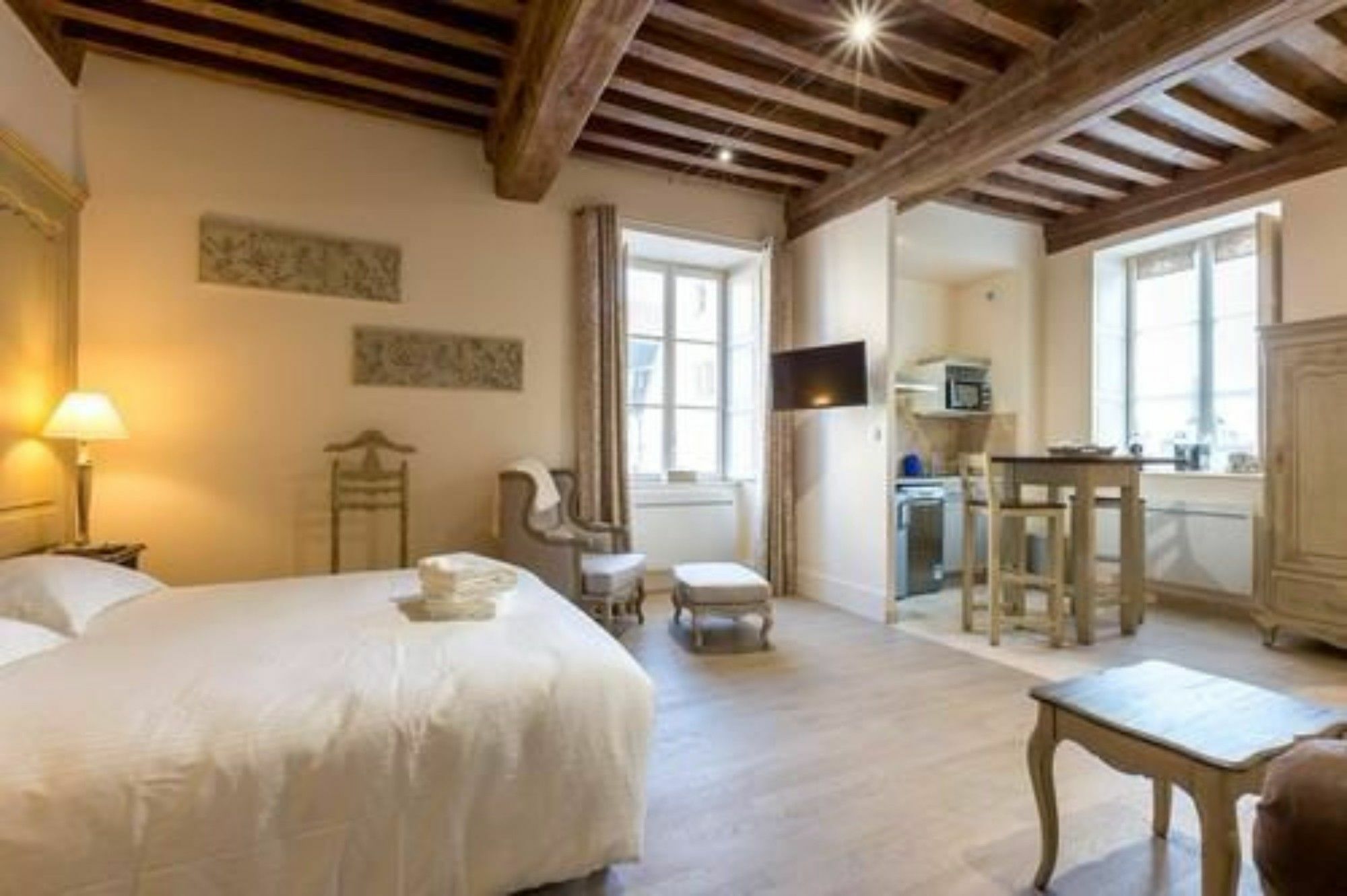 Bed and Breakfast Le Cara Seheiah 1D Beaune  Zewnętrze zdjęcie