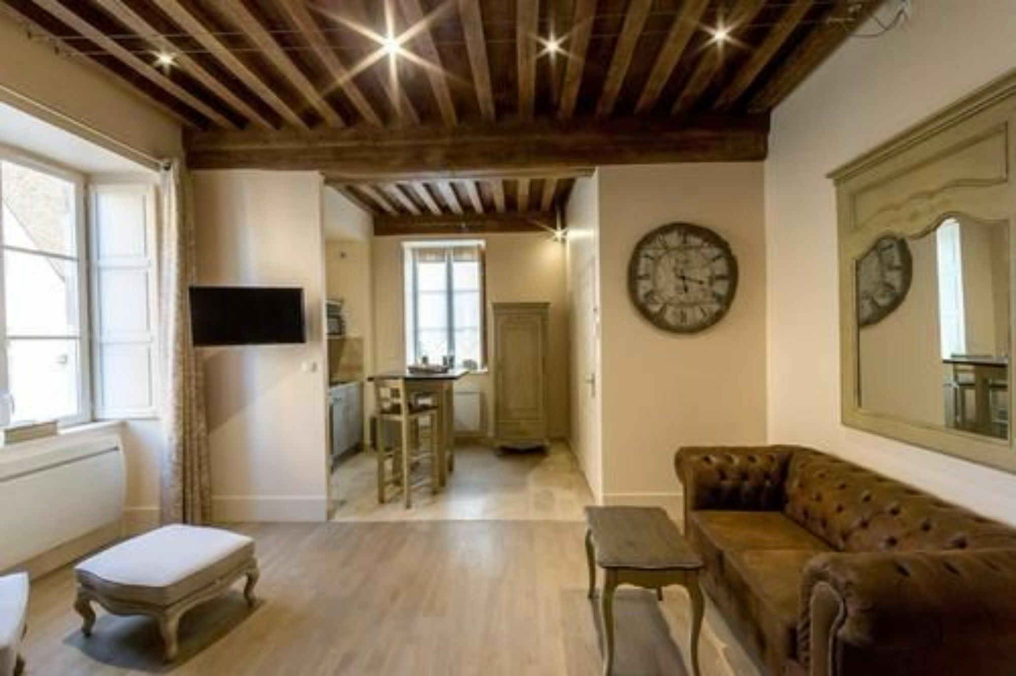 Bed and Breakfast Le Cara Seheiah 1D Beaune  Zewnętrze zdjęcie